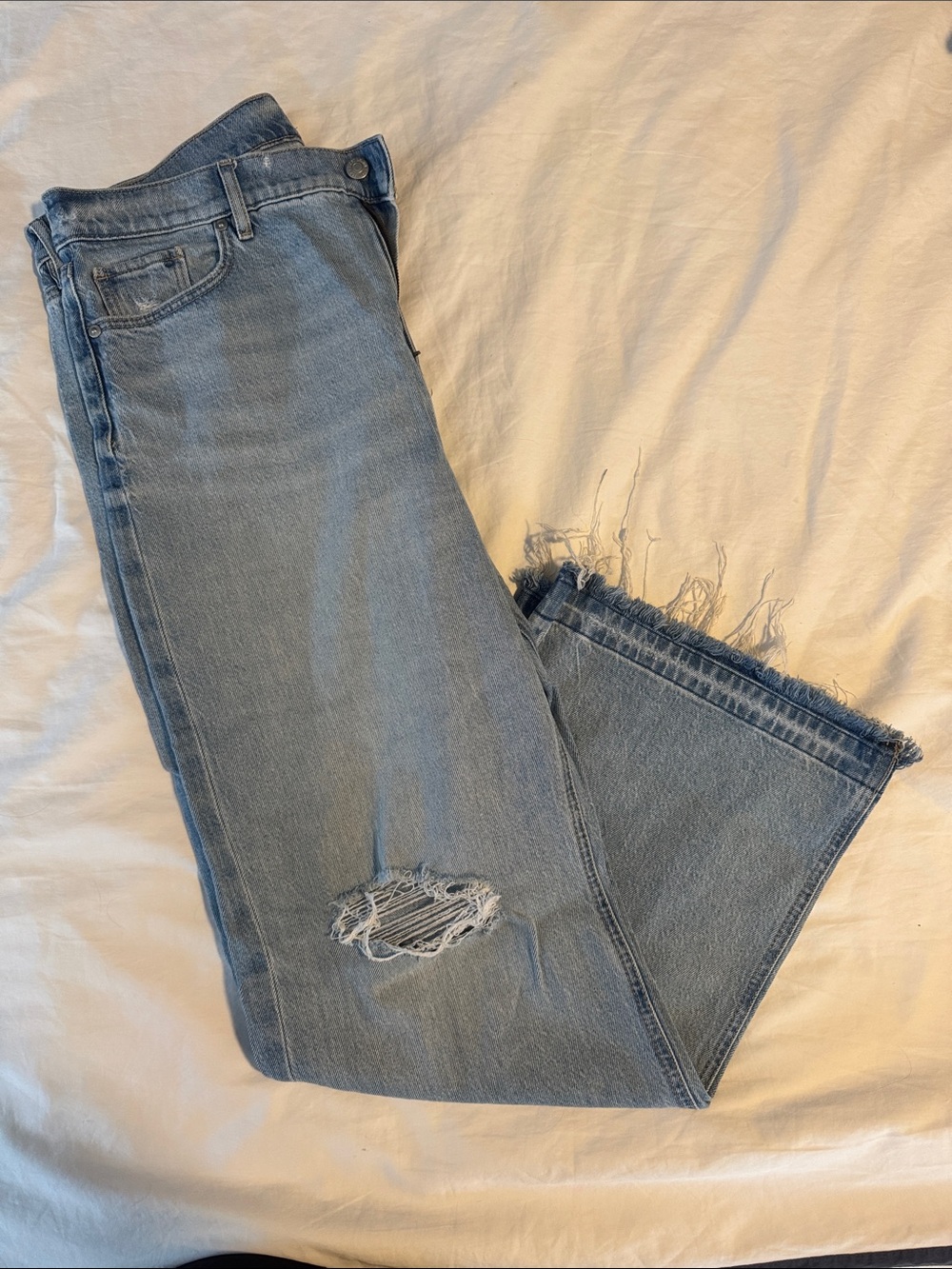 LOFT Light Blue Distressed Straight-Leg Jeans 12P